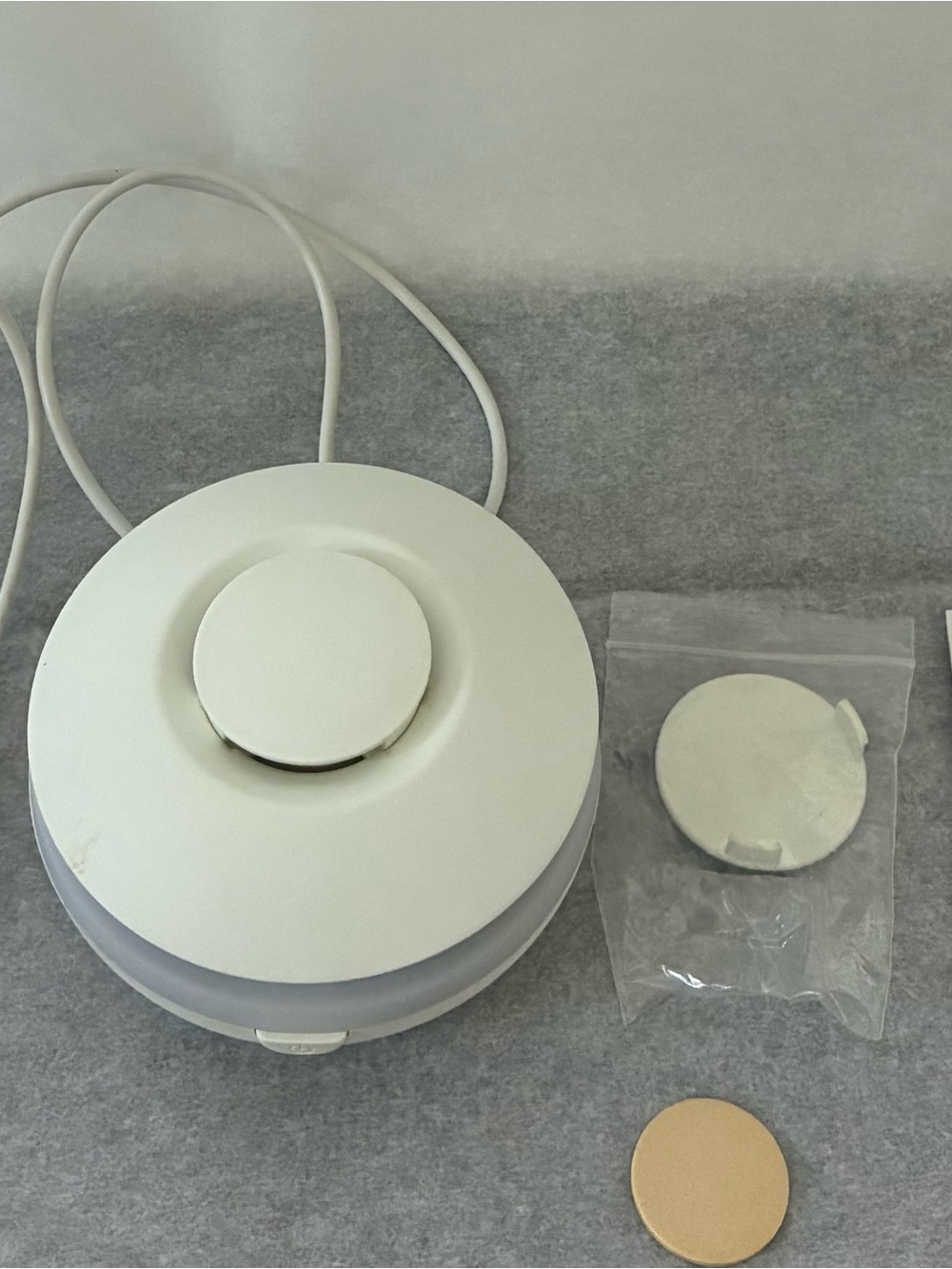 Lily White Round Electronic Base with Cord